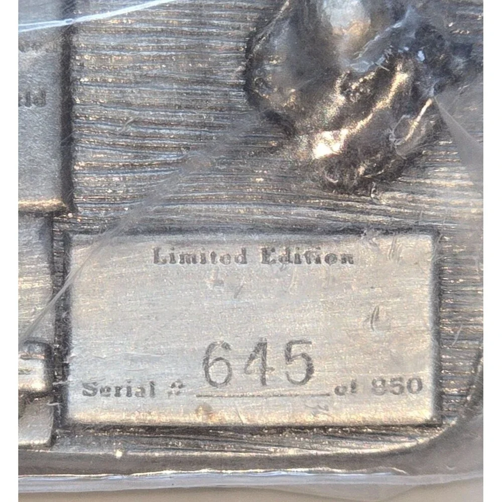 The Buckle Connection 1974 SR-71 Blackbird Belt Buckle New Sealed #645/850